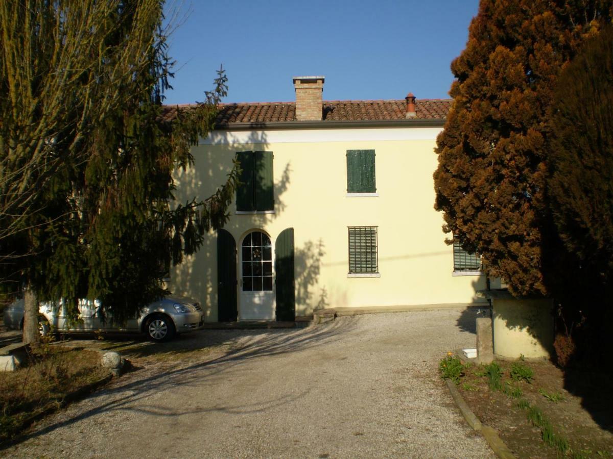 Готель Borgo Tarapino Феррара Екстер'єр фото
