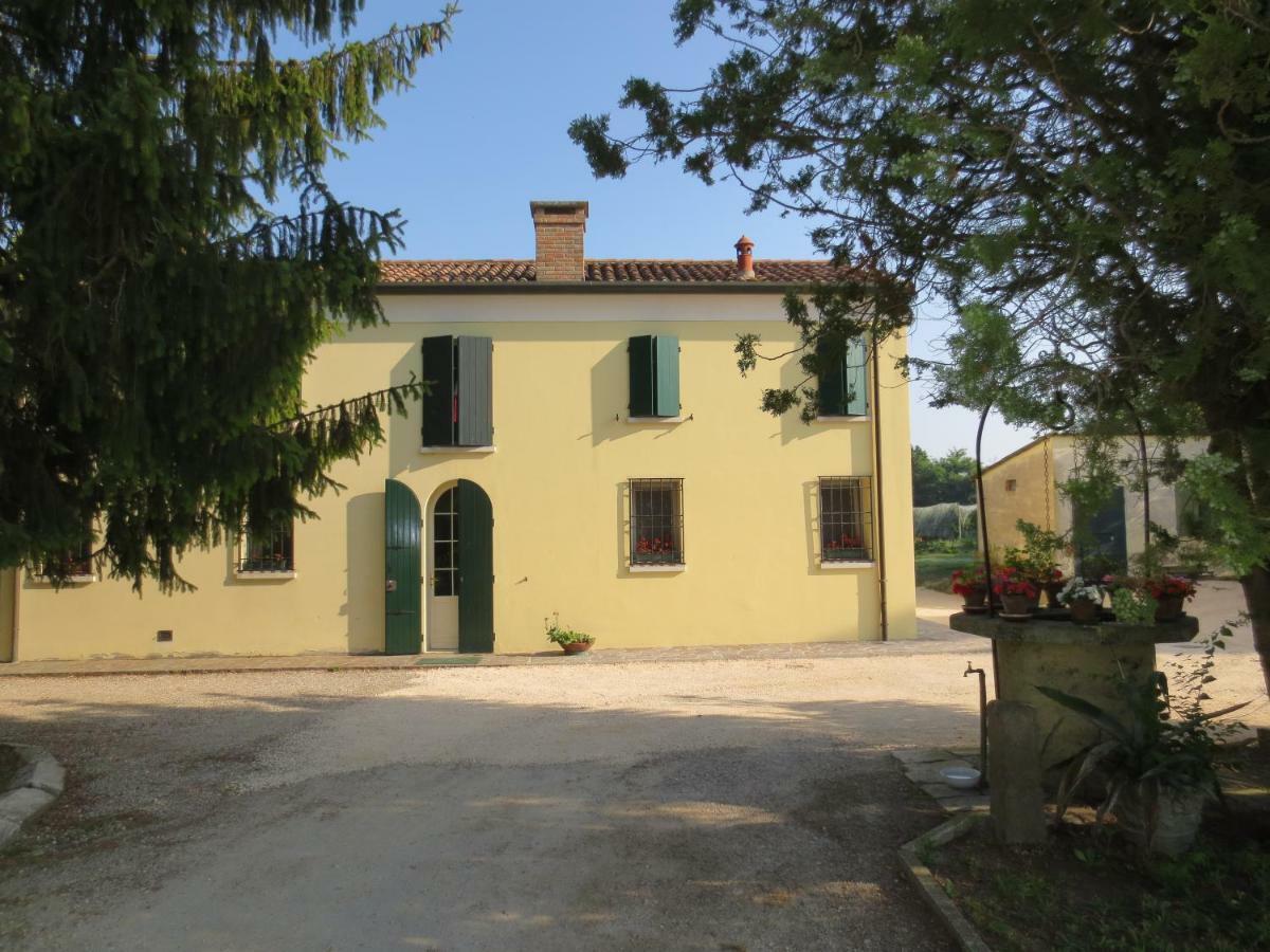 Готель Borgo Tarapino Феррара Екстер'єр фото